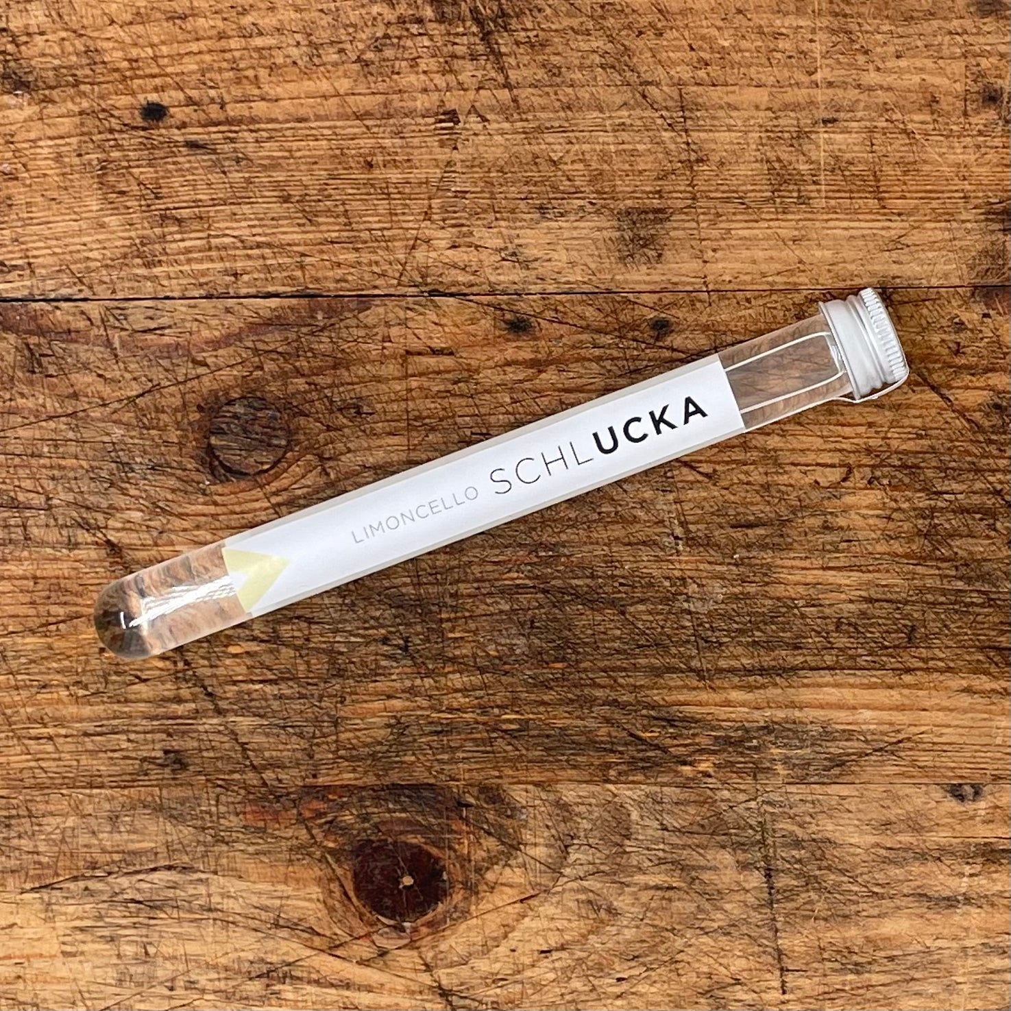SCHL&amp;#39;UCKA Liköre - Cassis, Limoncello, Walnuss, Eierlikör– UCKA_Manufaktur